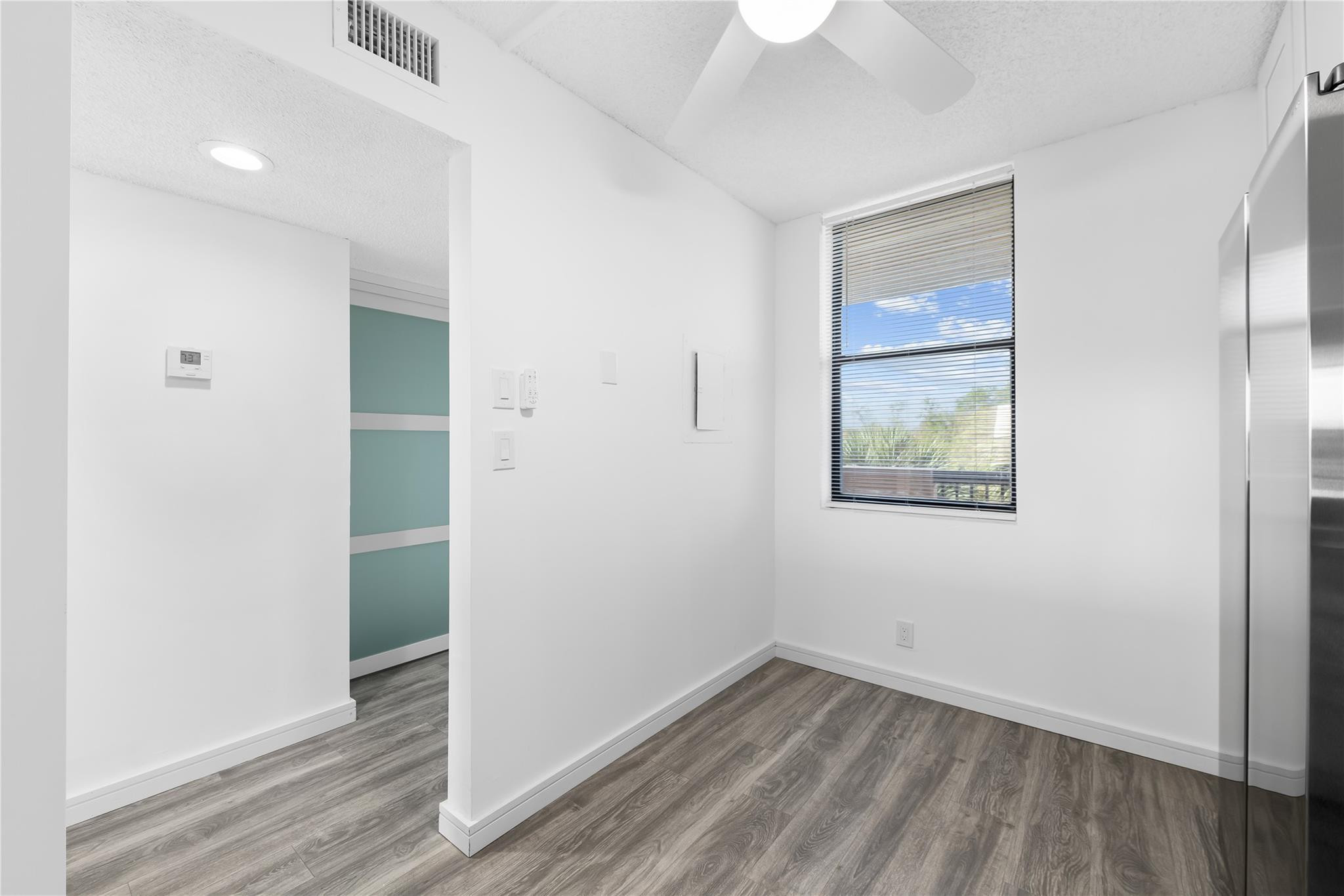 APPLEWOOD 2 - Residential