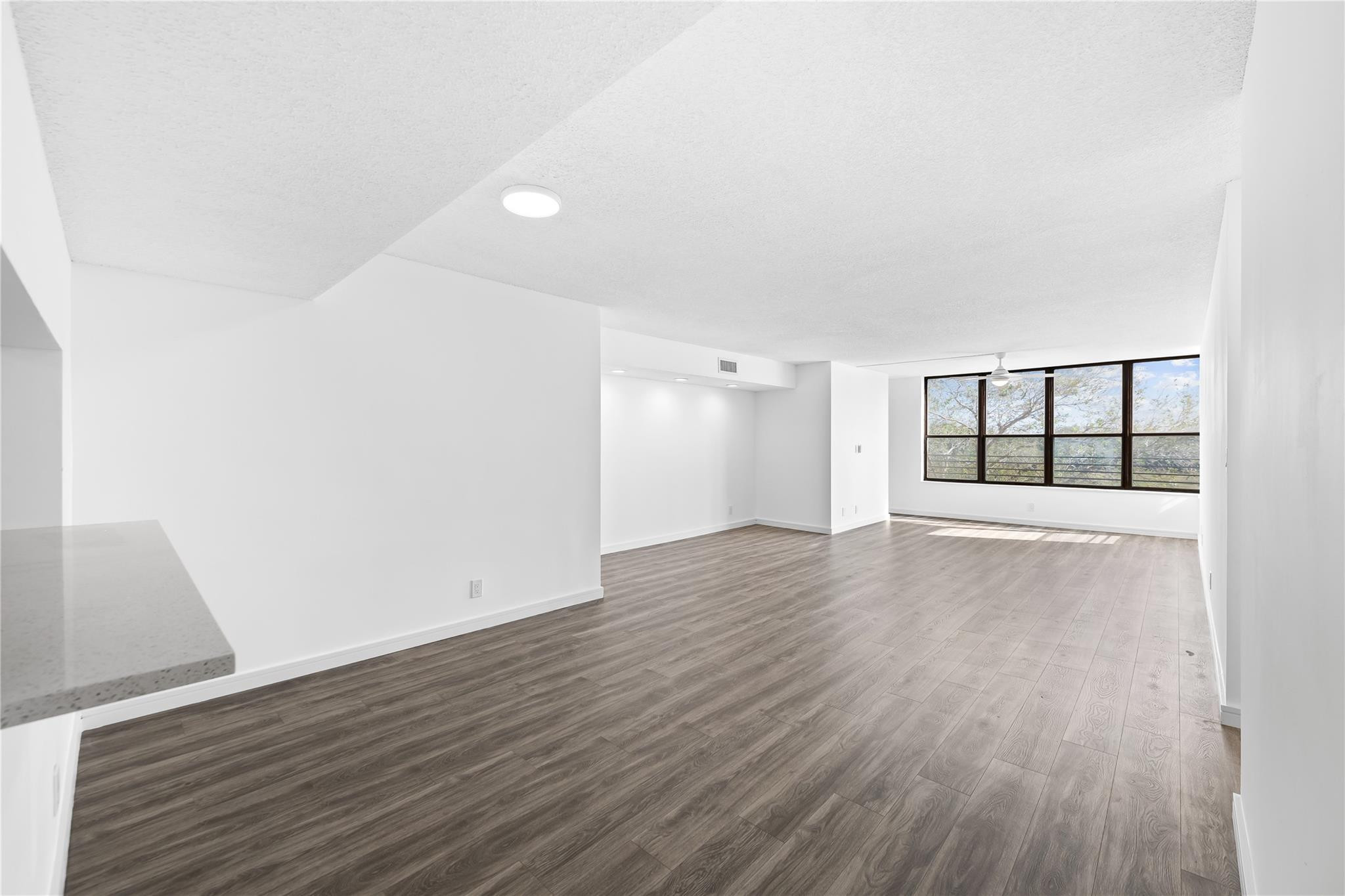 APPLEWOOD 2 - Residential