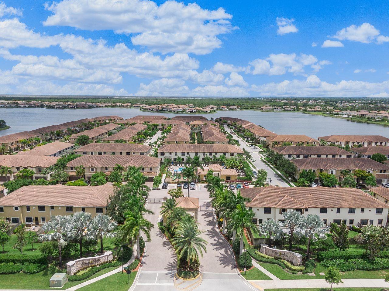 Town Parc At MiraLago - Residential