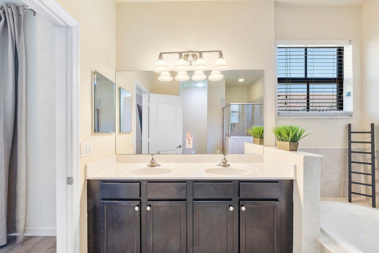 Town Parc At MiraLago - Residential