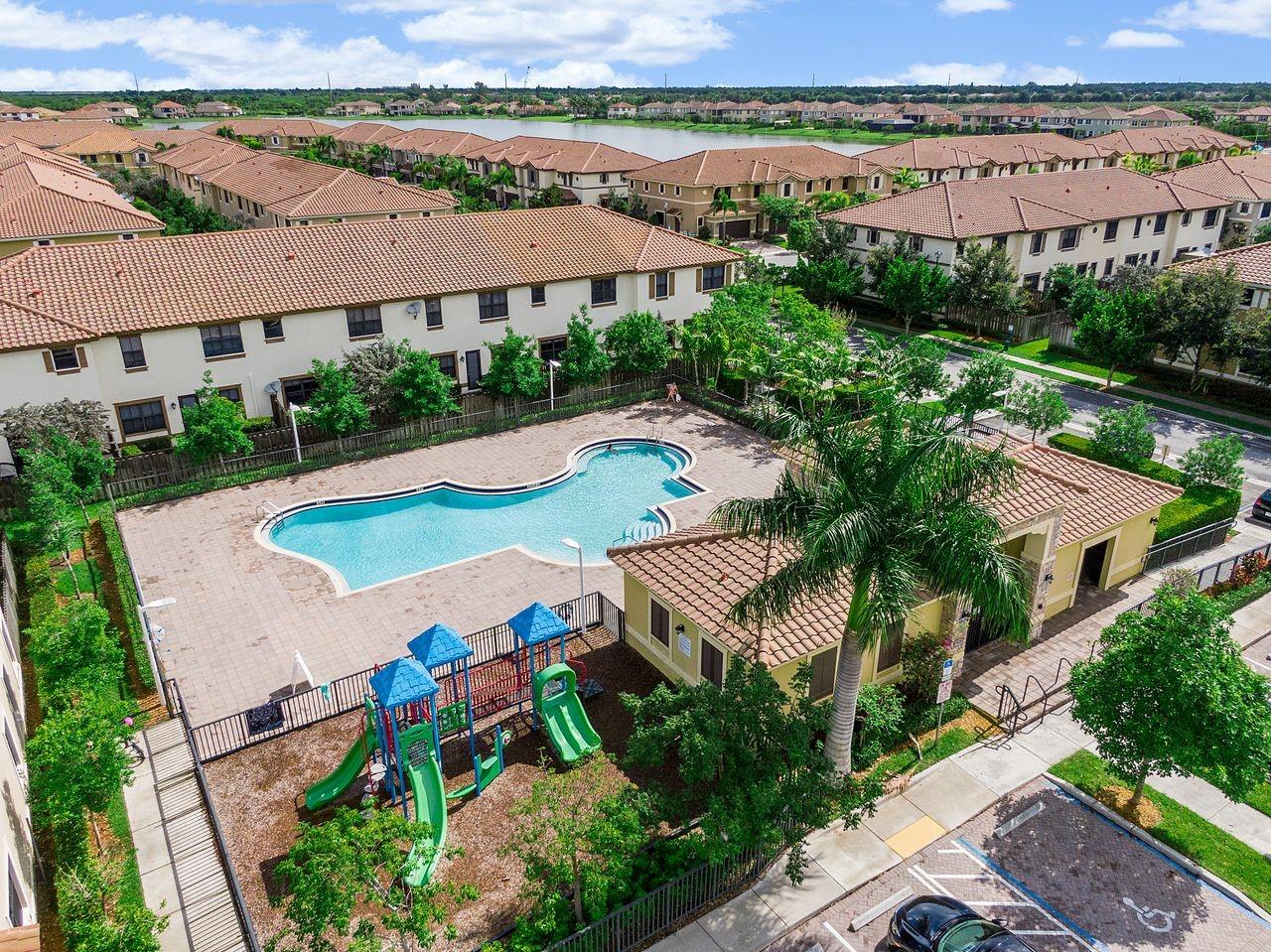 Town Parc At MiraLago - Residential