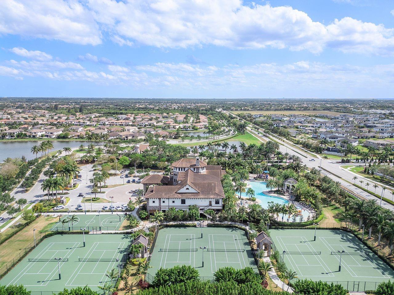 Town Parc At MiraLago - Residential