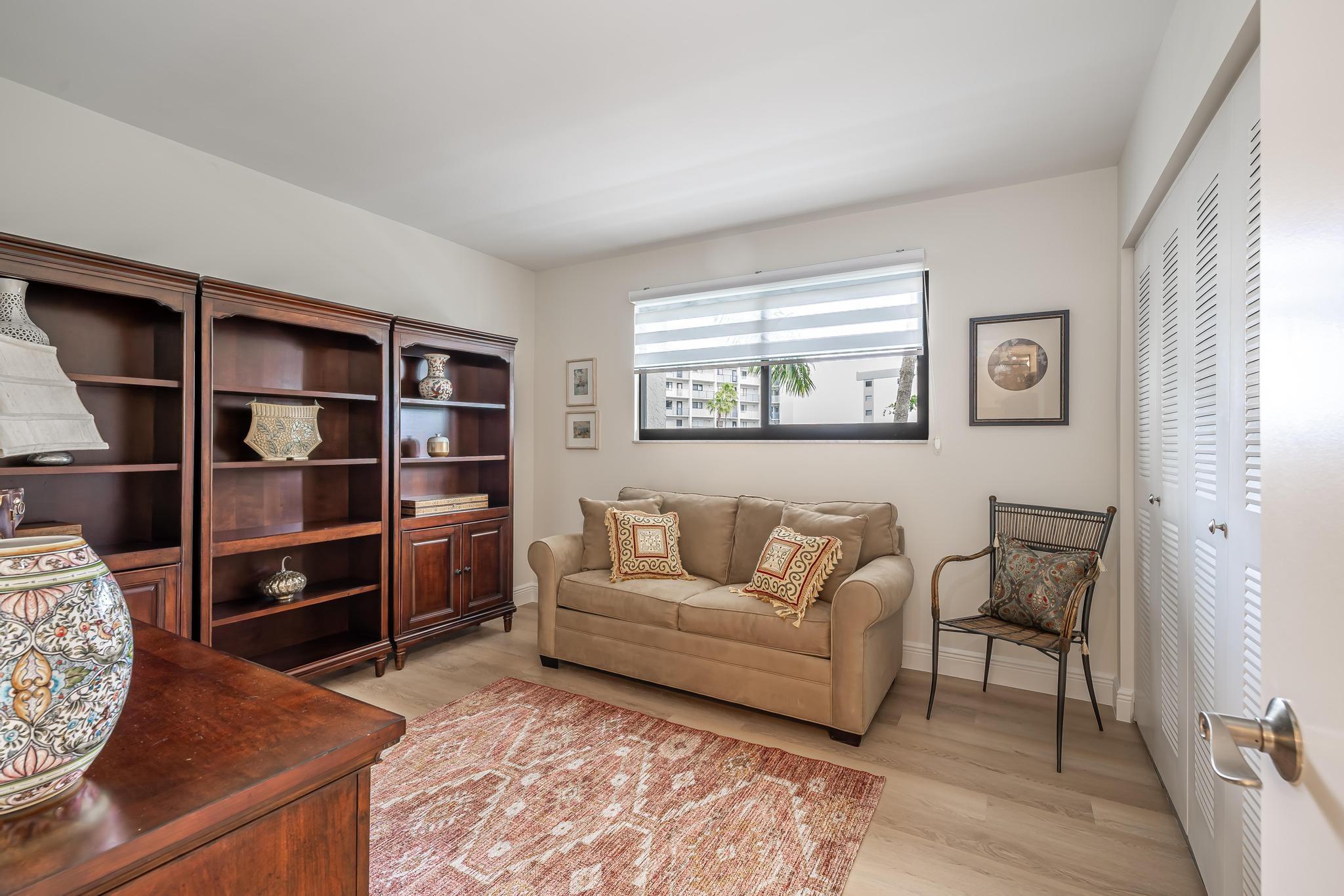 CYPRESS BEND - Residential