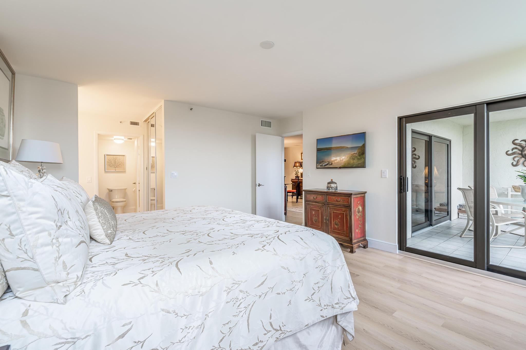 CYPRESS BEND - Residential