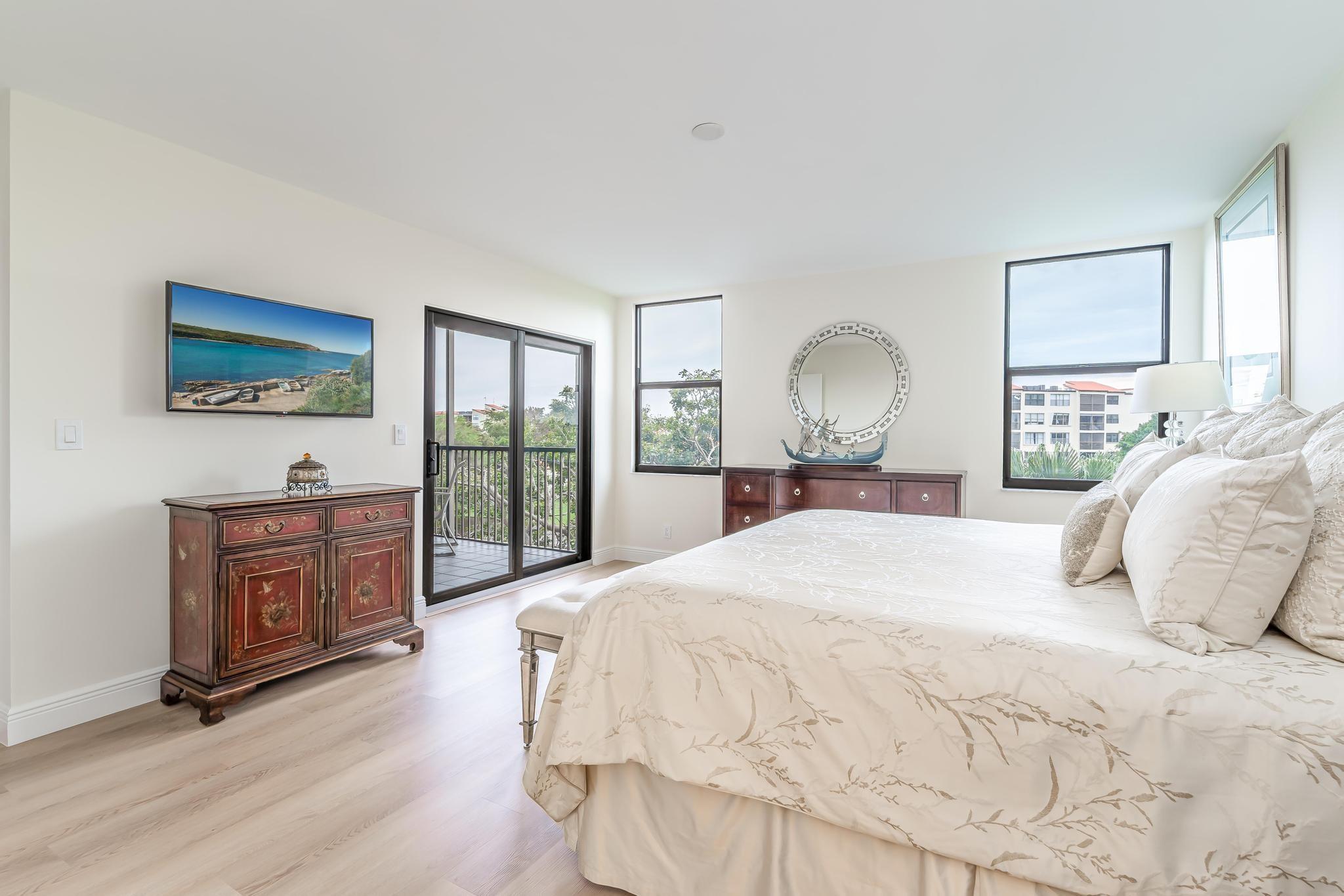 CYPRESS BEND - Residential