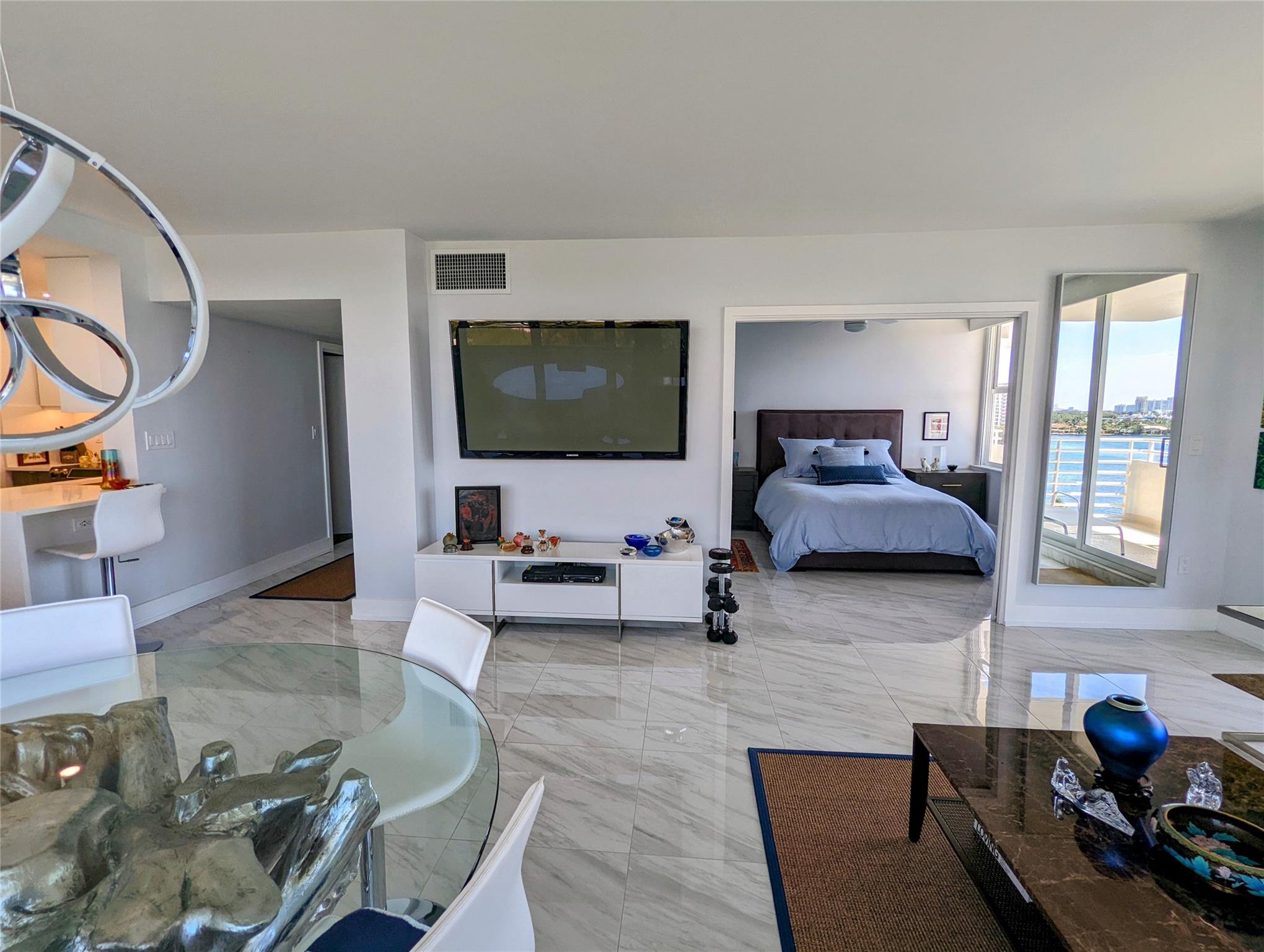 Sunrise Tower Condo - Residential Lease