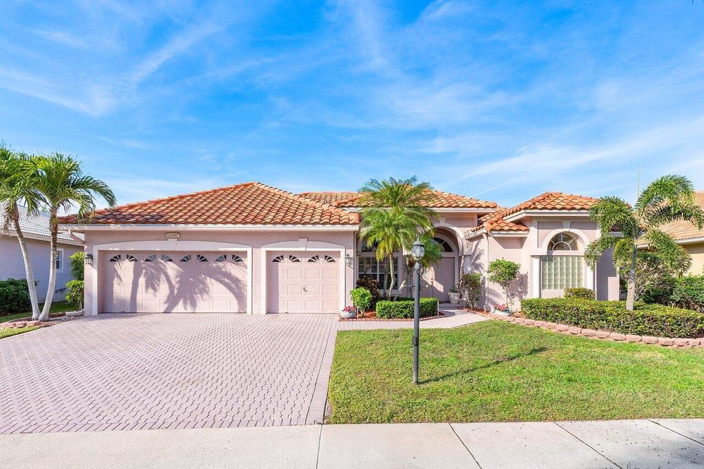 Photo of 12367 Rockledge Circle, Boca Raton, FL 33428 (MLS # R10946599)