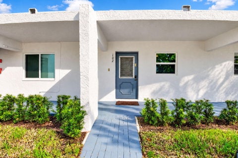Tiny photo for 2700 CASITA Way W #102, Delray Beach, FL 33445 (MLS # B26089040)