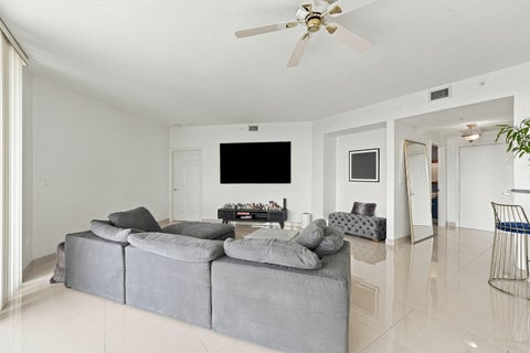 Tiny photo for 6001 N OCEAN Drive #503, Hollywood, FL 33019 (MLS # B26081294)