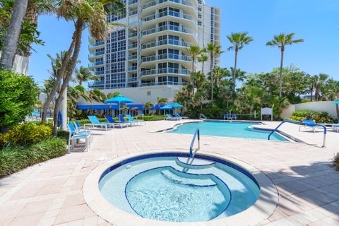 Tiny photo for 6001 N OCEAN Drive #503, Hollywood, FL 33019 (MLS # B26081294)