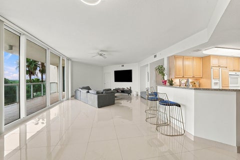 Tiny photo for 6001 N OCEAN Drive #503, Hollywood, FL 33019 (MLS # B26081294)