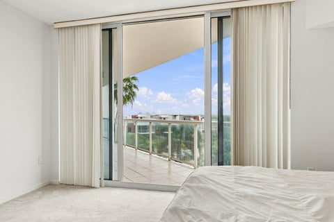 Tiny photo for 6001 N OCEAN Drive #503, Hollywood, FL 33019 (MLS # B26081294)