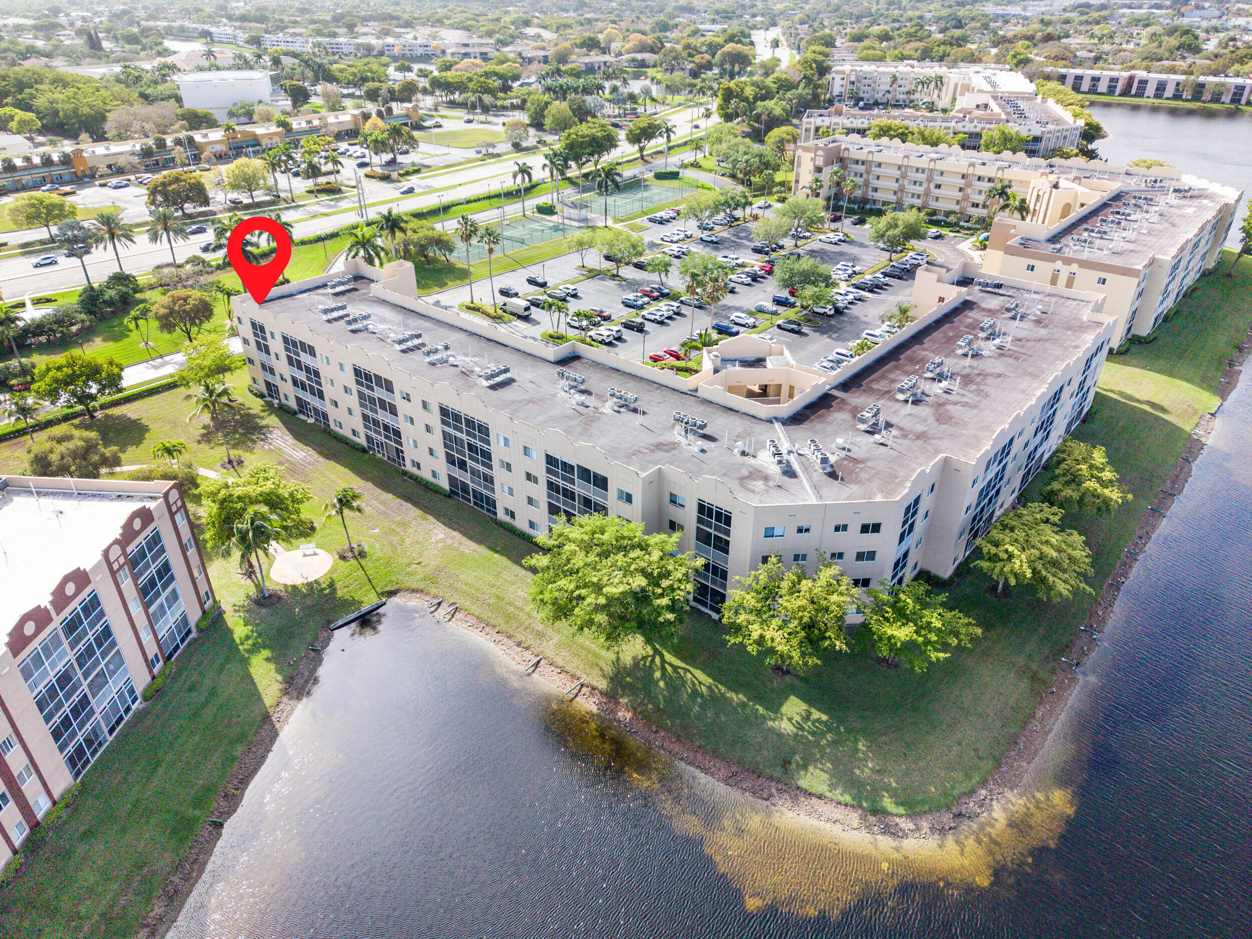 SOUTHAMPTON CONDOMINIUM - Residential