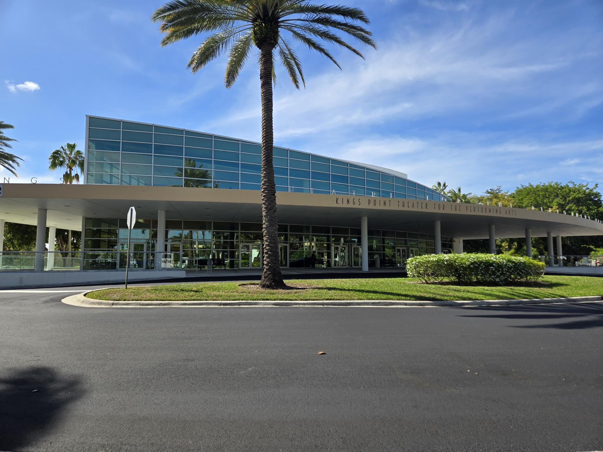 SOUTHAMPTON CONDOMINIUM - Residential