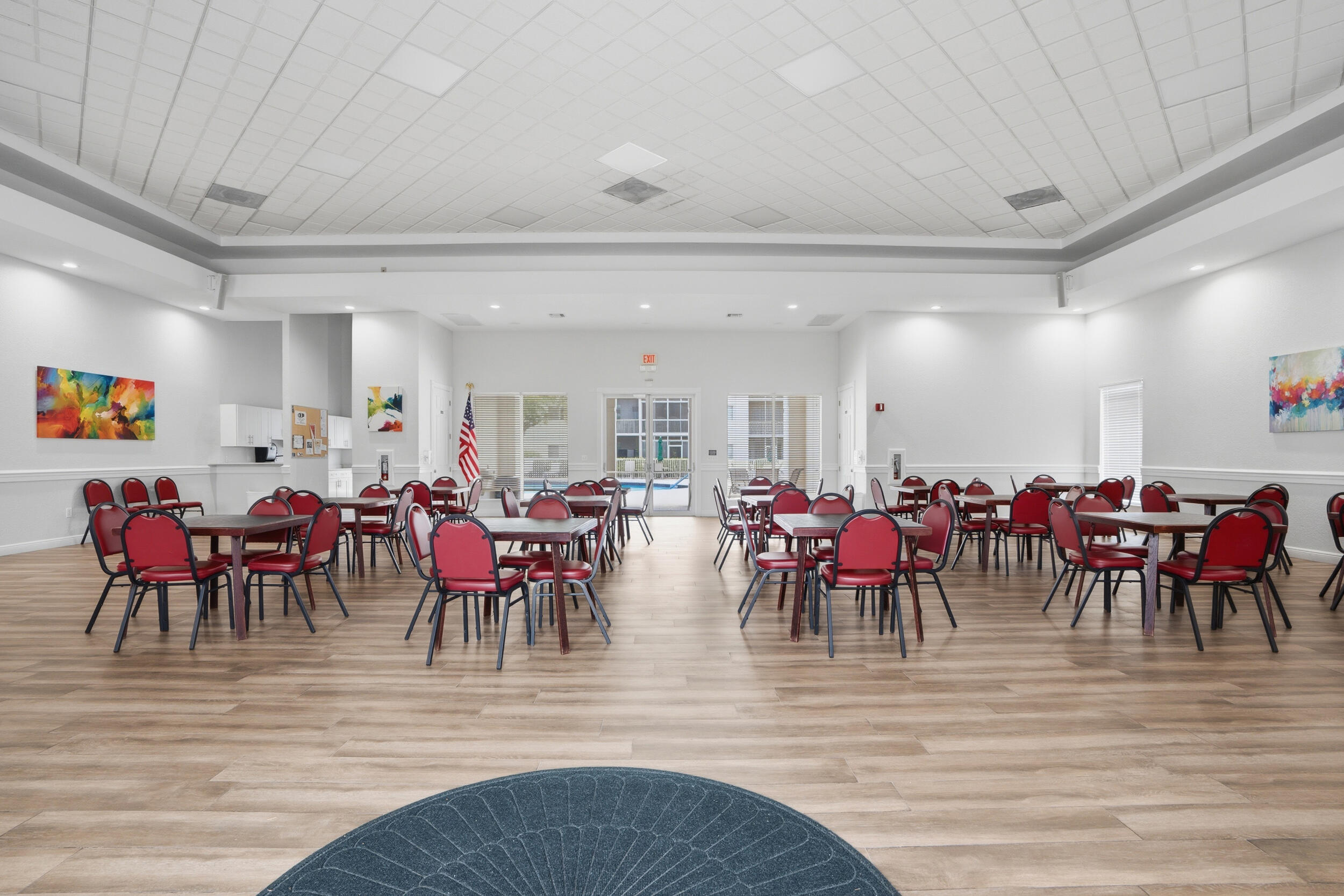 SOUTHAMPTON CONDOMINIUM - Residential