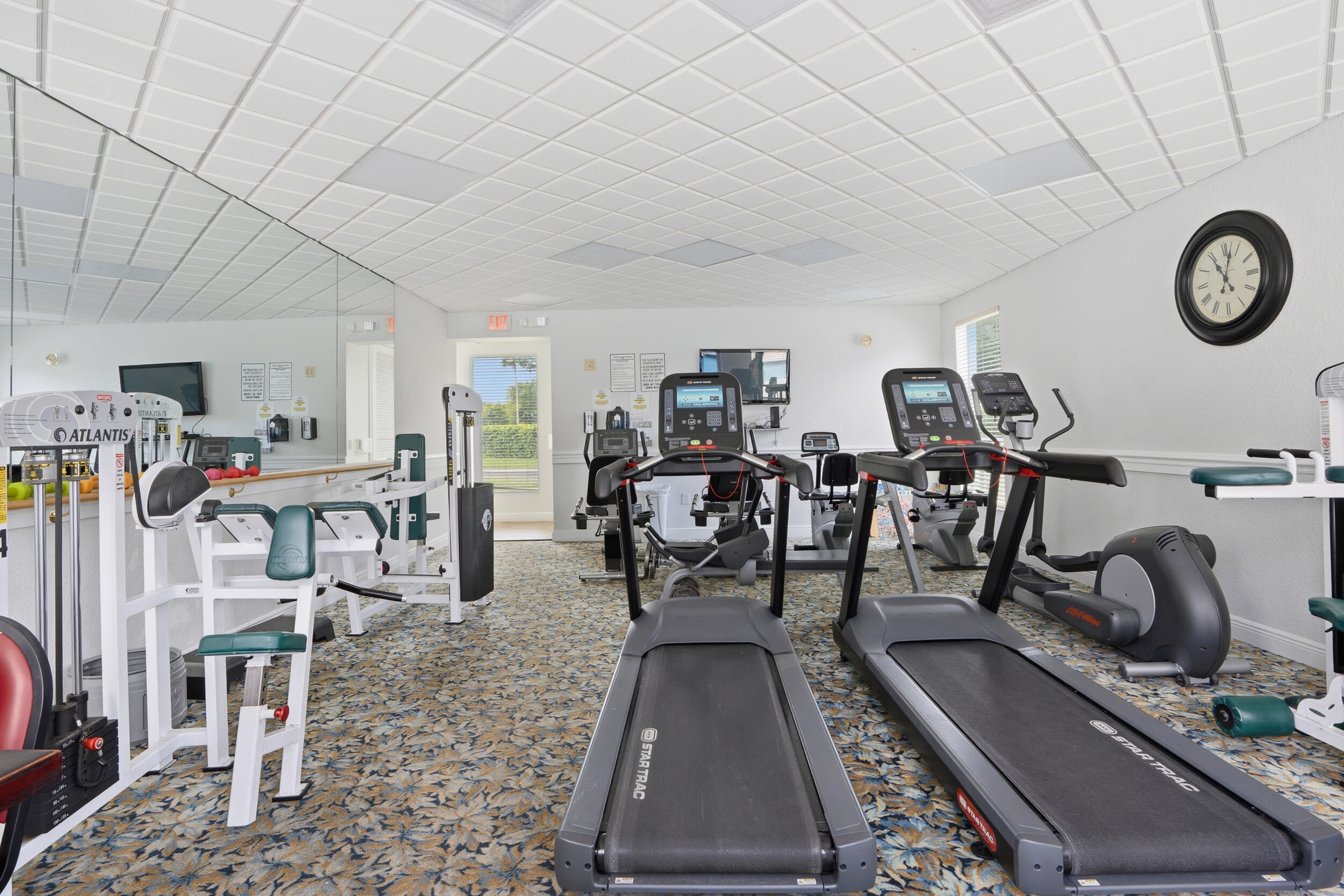 SOUTHAMPTON CONDOMINIUM - Residential