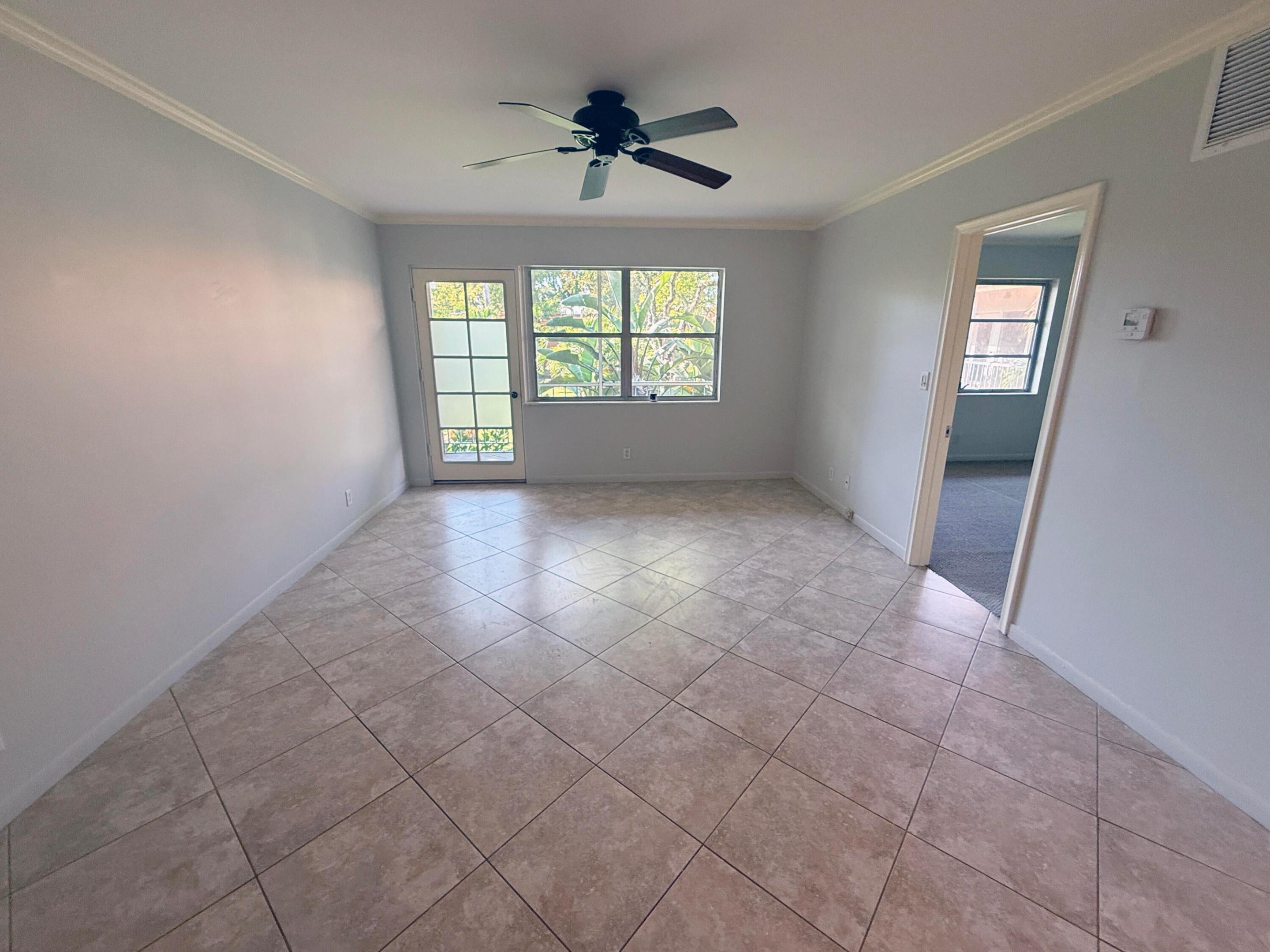 136 NE 19TH Court 220F