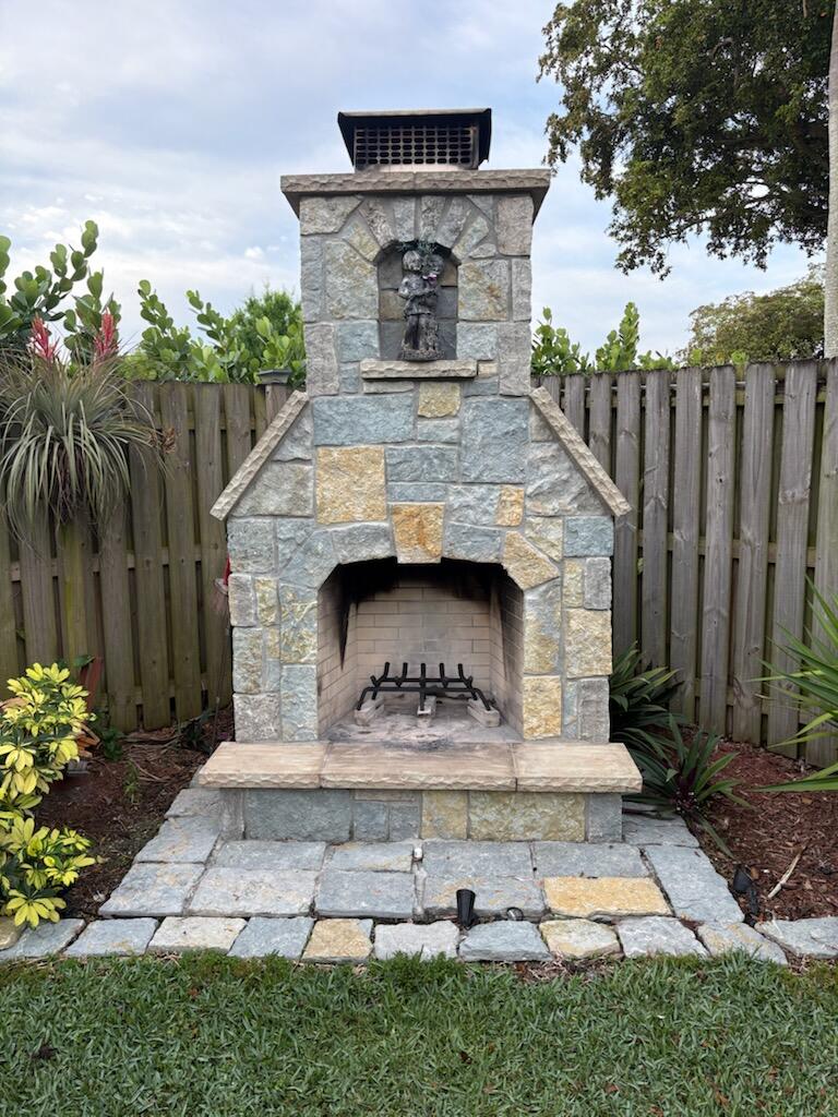 HOLIDAY SPRINGS VILLAGE SEC 5 - Residential