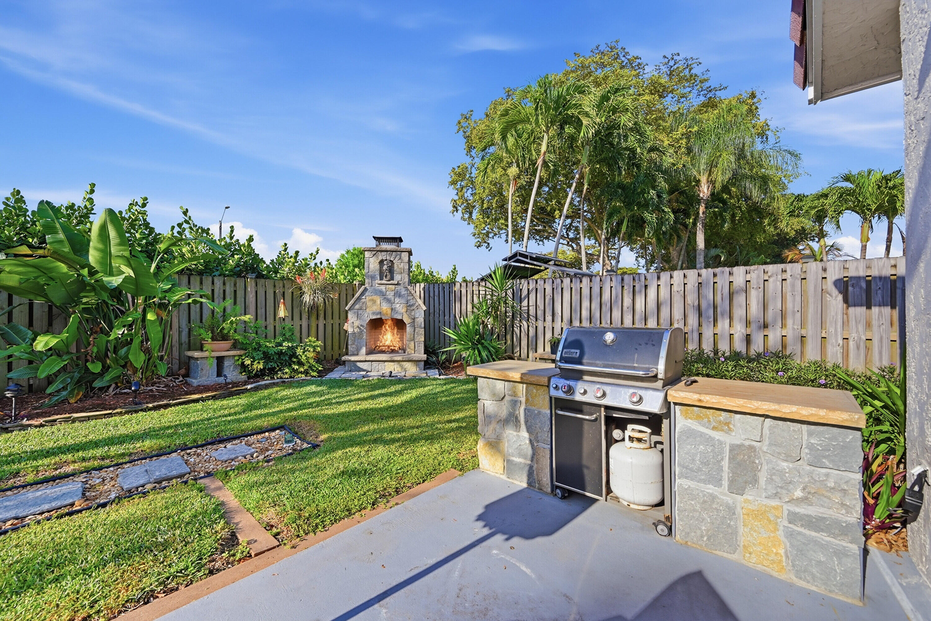 HOLIDAY SPRINGS VILLAGE SEC 5 - Residential