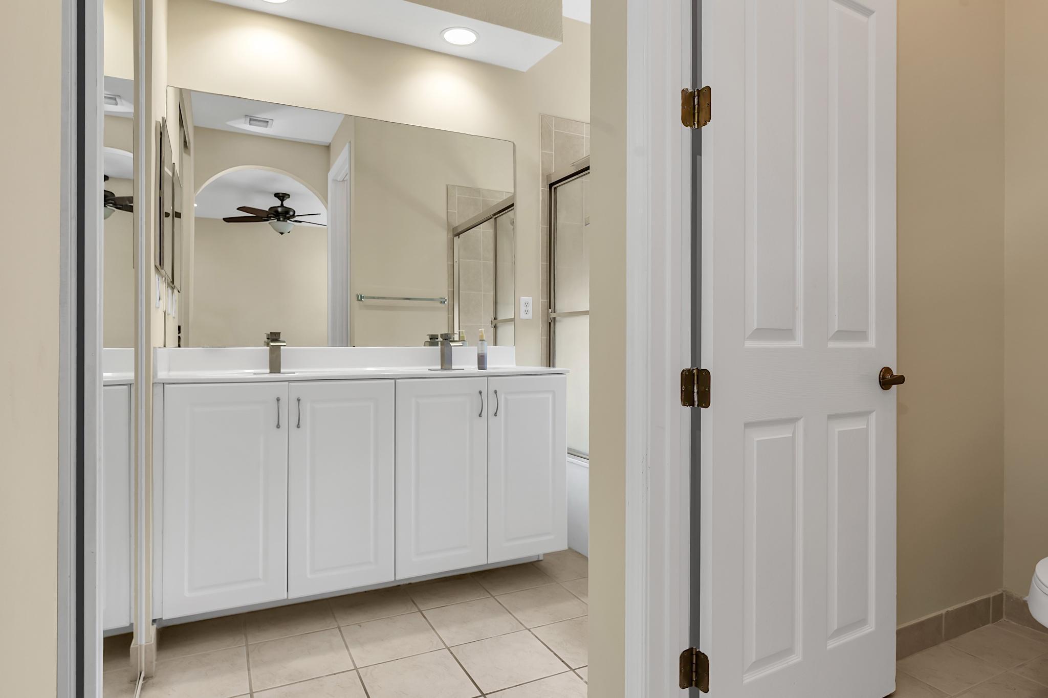 MONTEREY BAY PUD - Residential Lease