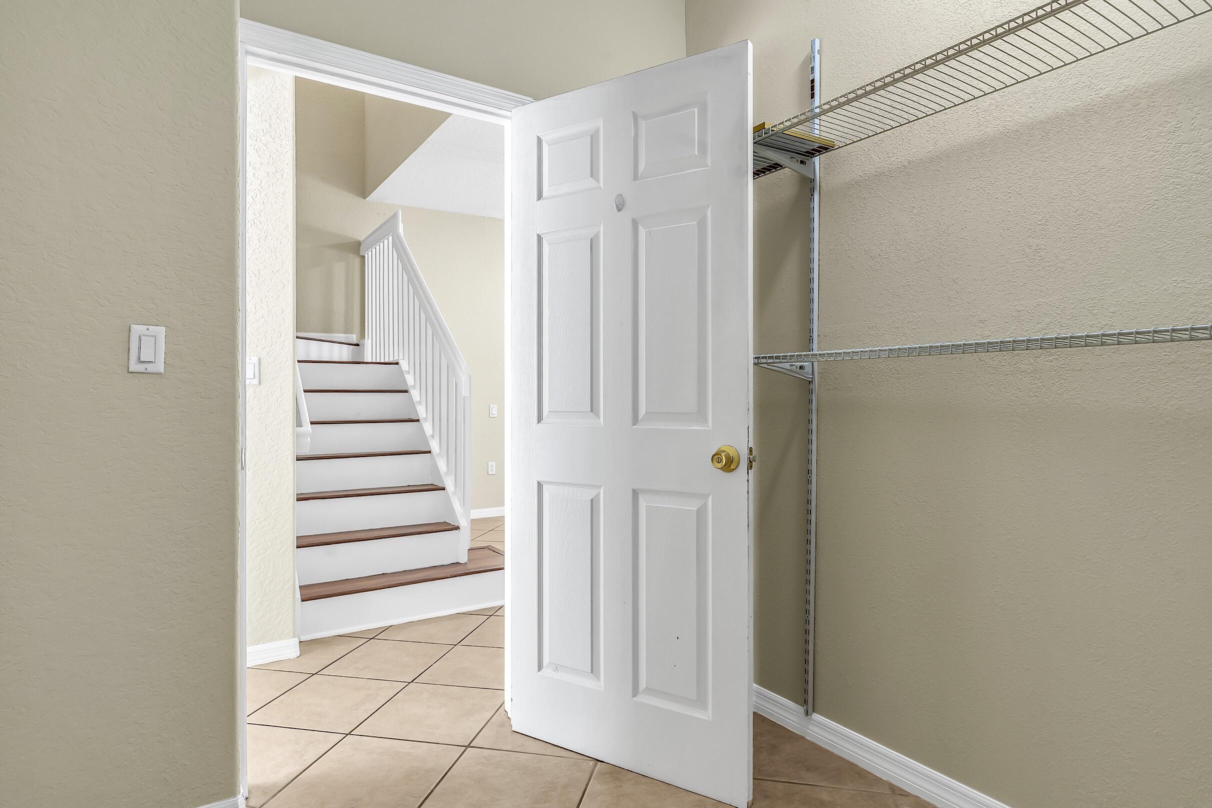 MONTEREY BAY PUD - Residential Lease