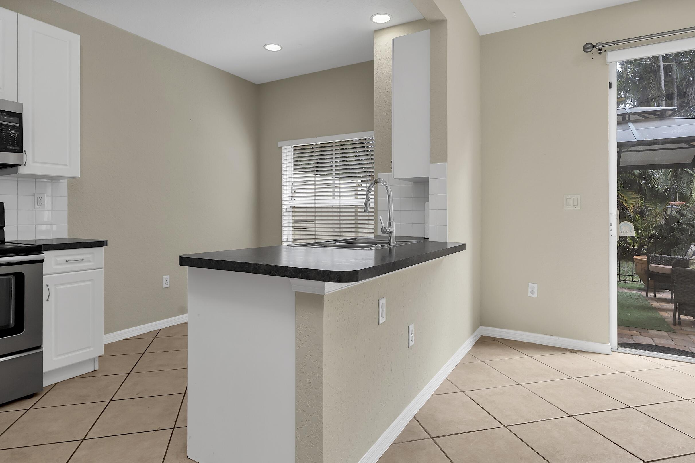 MONTEREY BAY PUD - Residential Lease