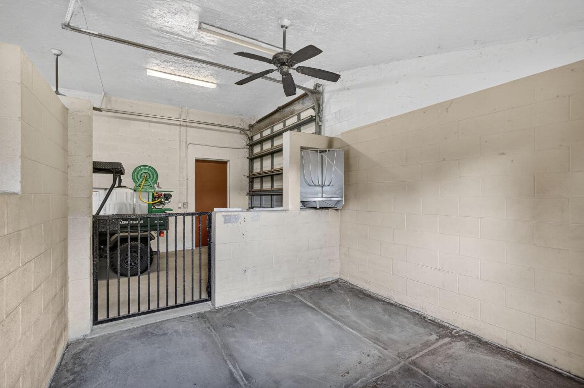 RUSTIC LAKES - Residential