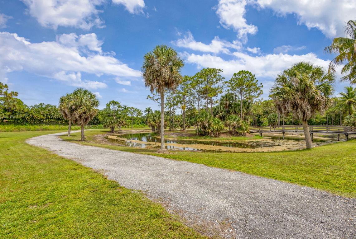 RUSTIC LAKES - Residential