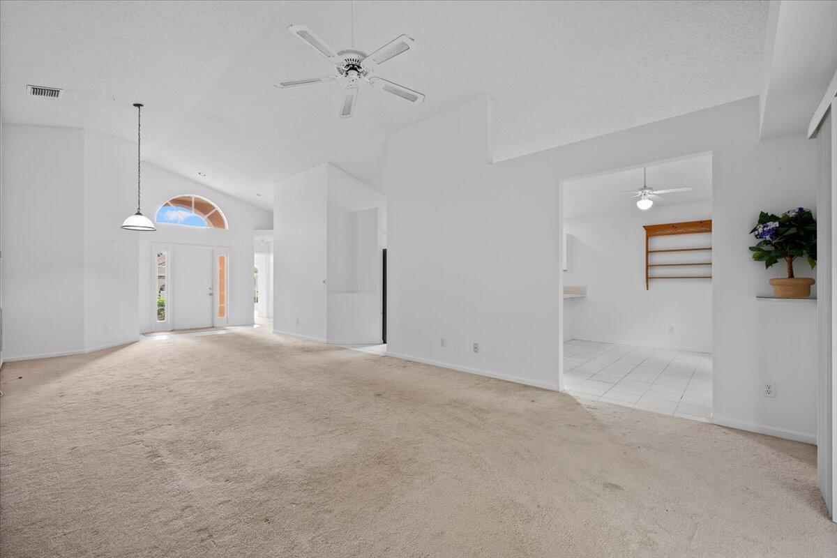 WELLINGTONS EDGE PAR 76 P - Residential