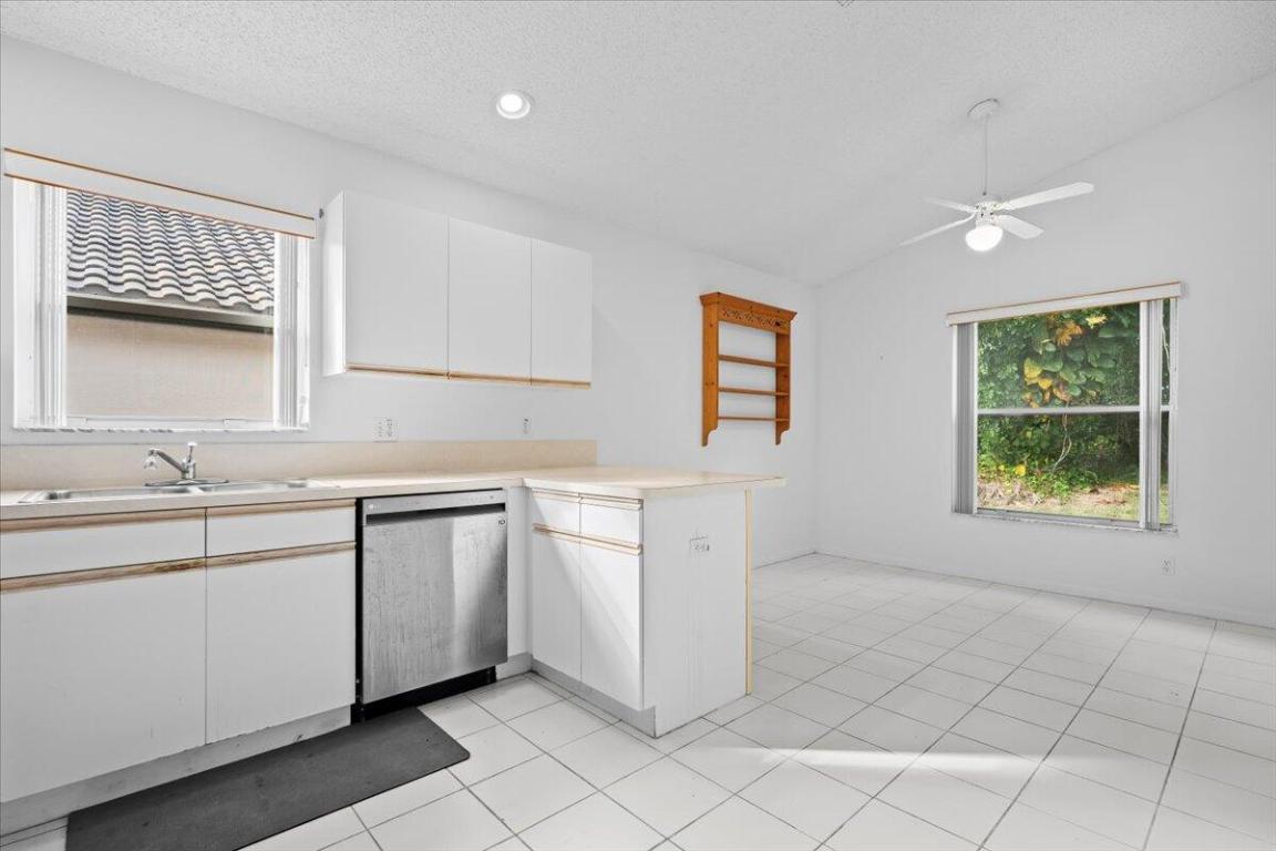 WELLINGTONS EDGE PAR 76 PH 1 - Residential