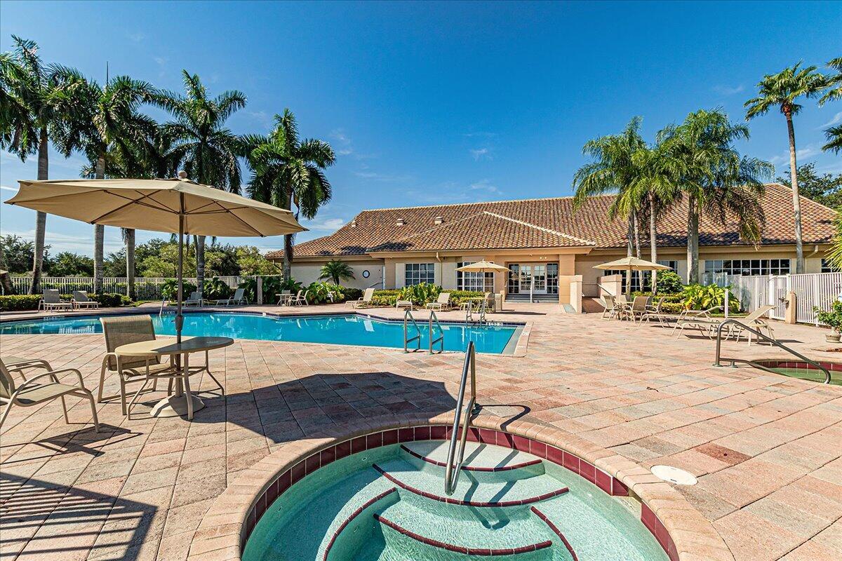 WELLINGTONS EDGE PAR 76 P - Residential