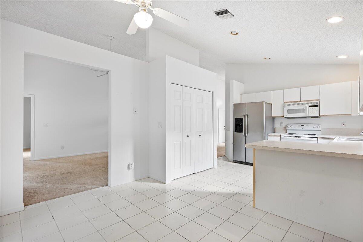 WELLINGTONS EDGE PAR 76 P - Residential