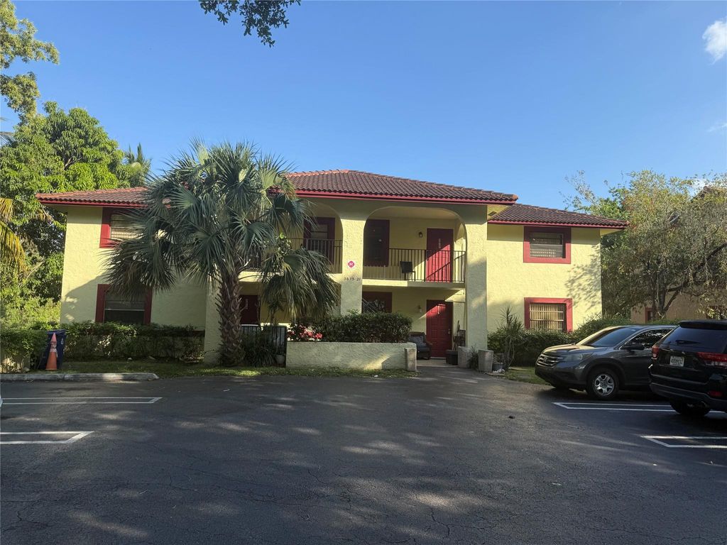 Photo of 3615 NW 114 Lane #3621, Coral Springs, FL 33065 (MLS # F10495299)