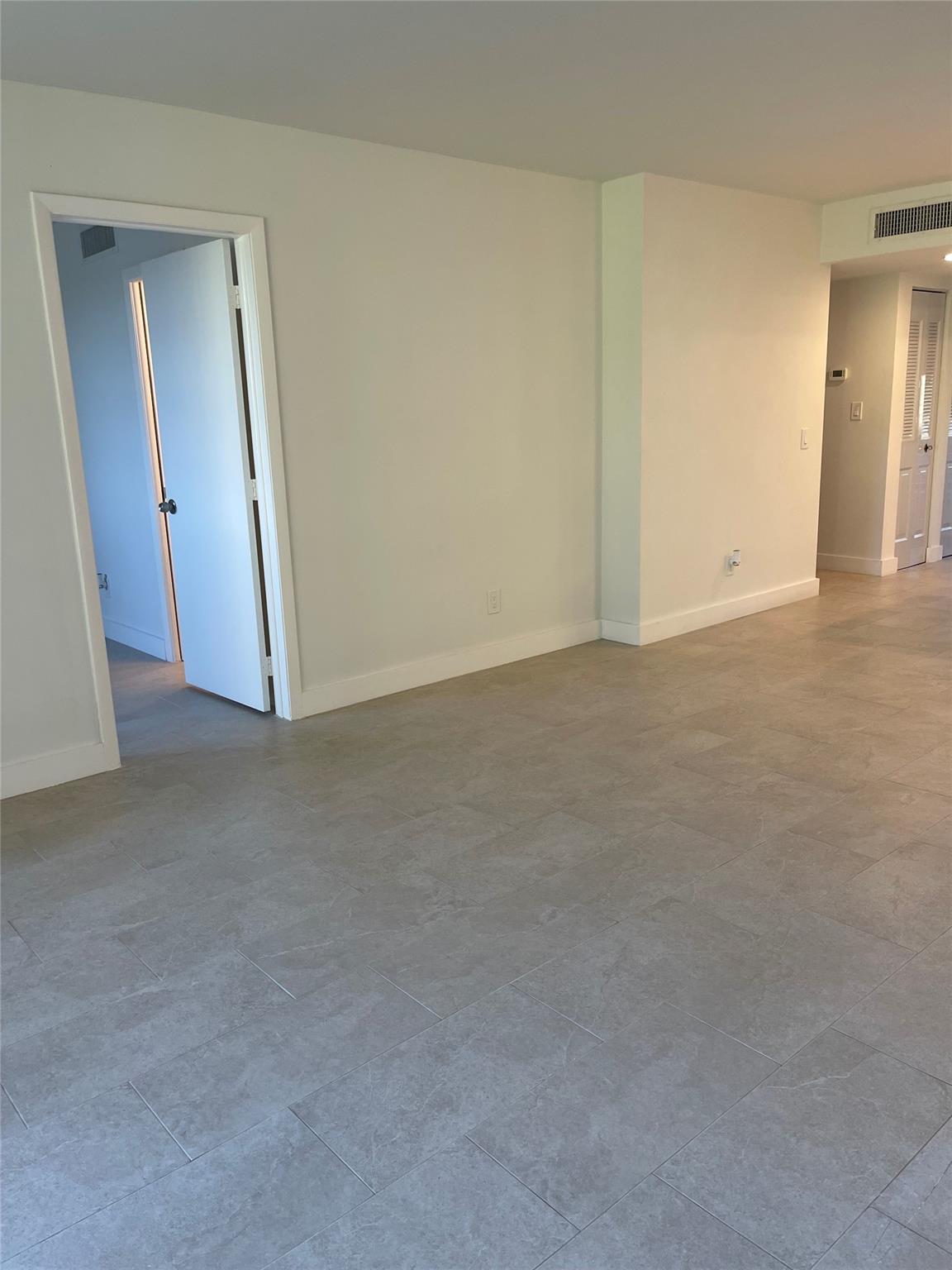 Bermuda Club - Residential