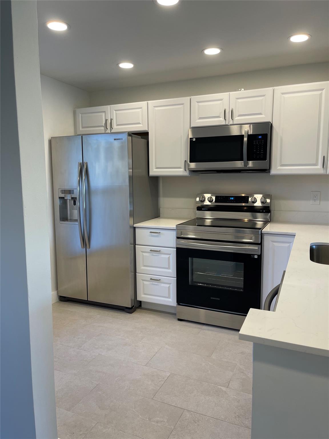 Bermuda Club - Residential