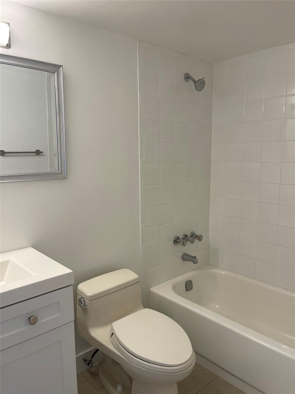 Bermuda Club - Residential