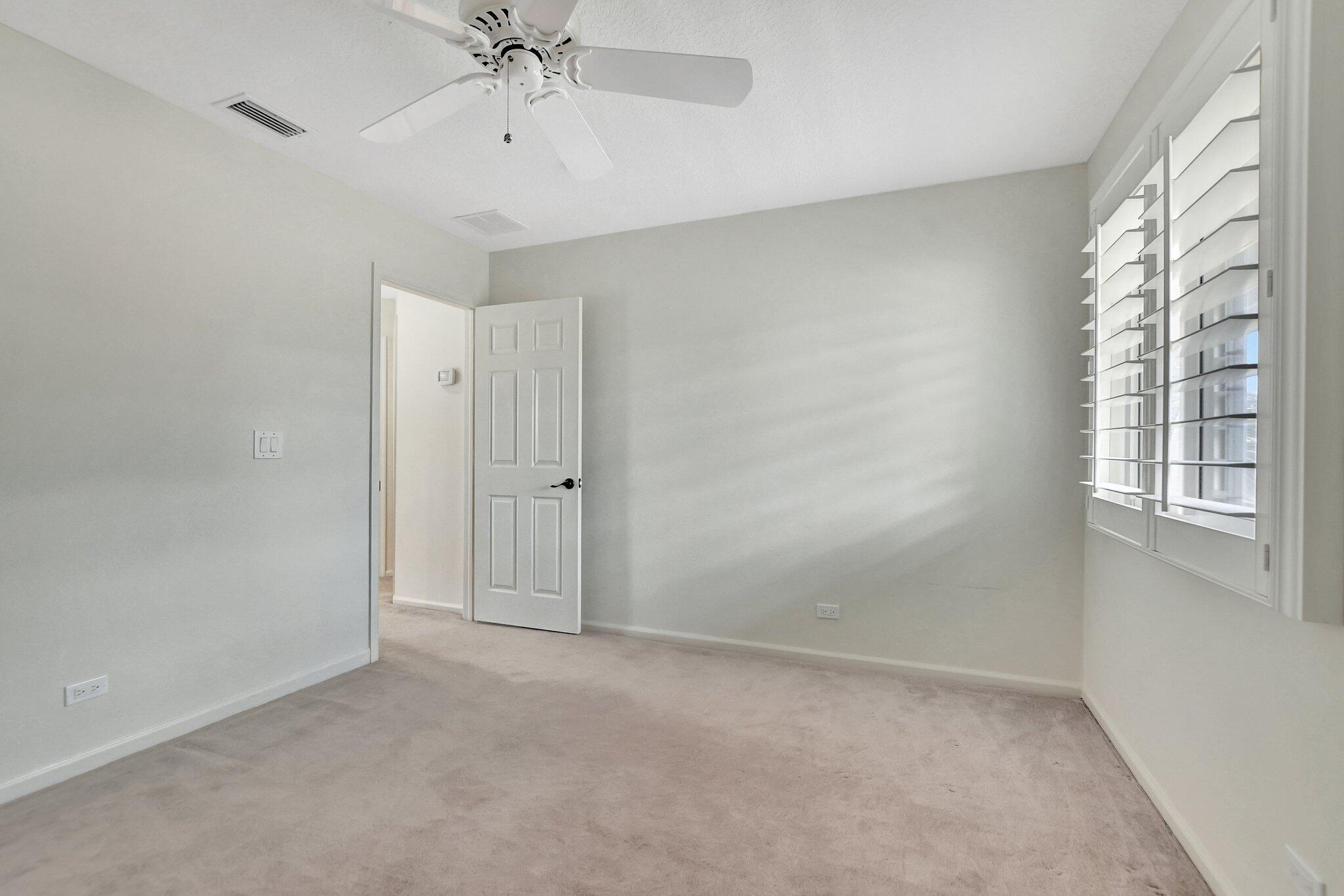 BOCA RATON HILLS SEC 3 - Residential Lease