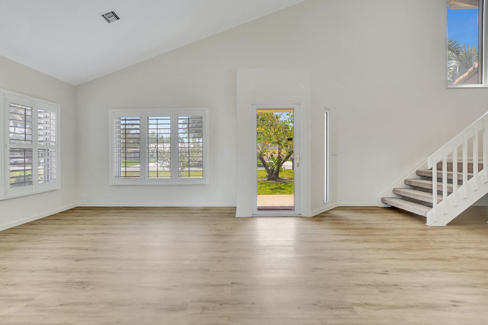 BOCA RATON HILLS SEC 3 - Residential Lease