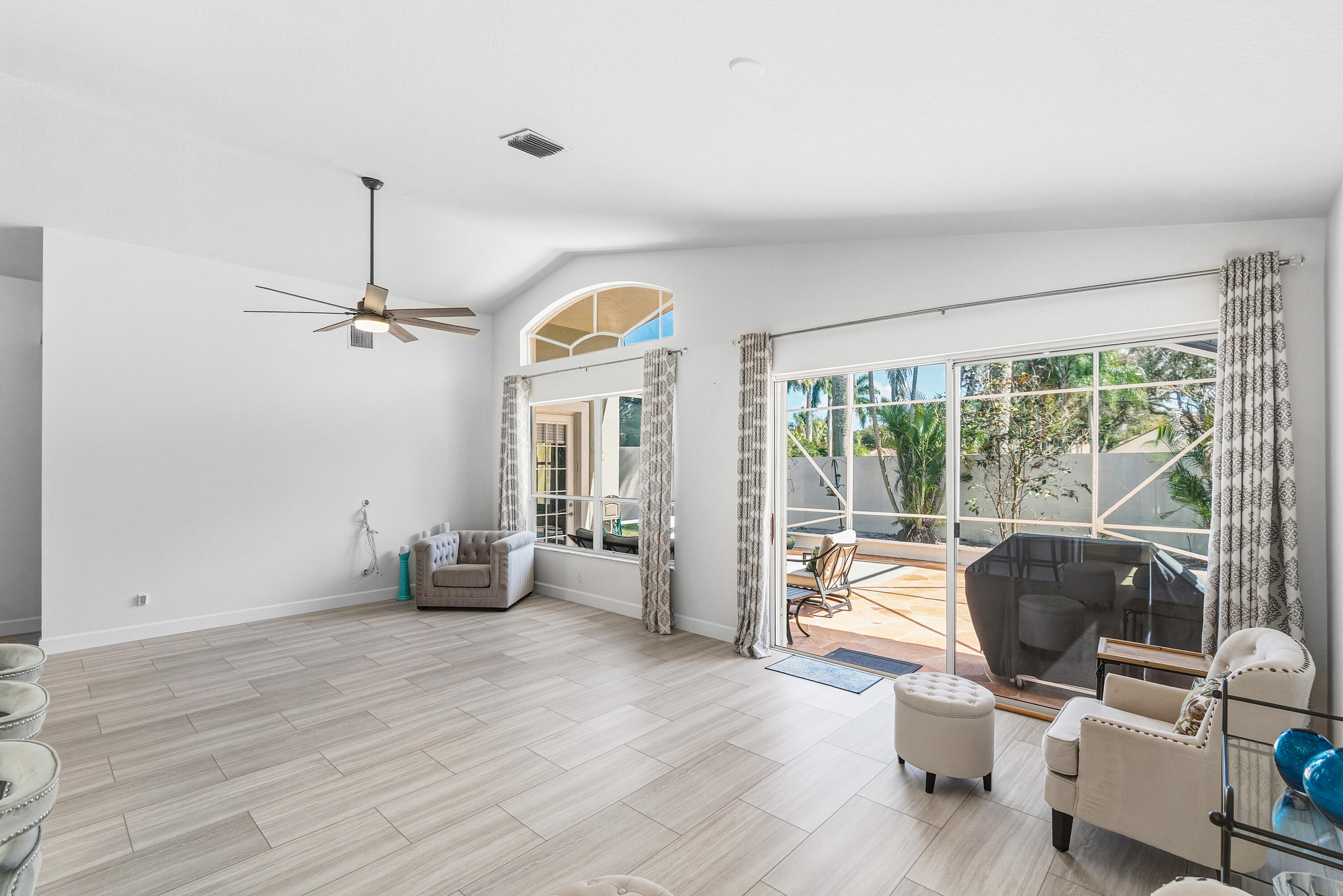 LAKES OF WESTCHESTER - Residential