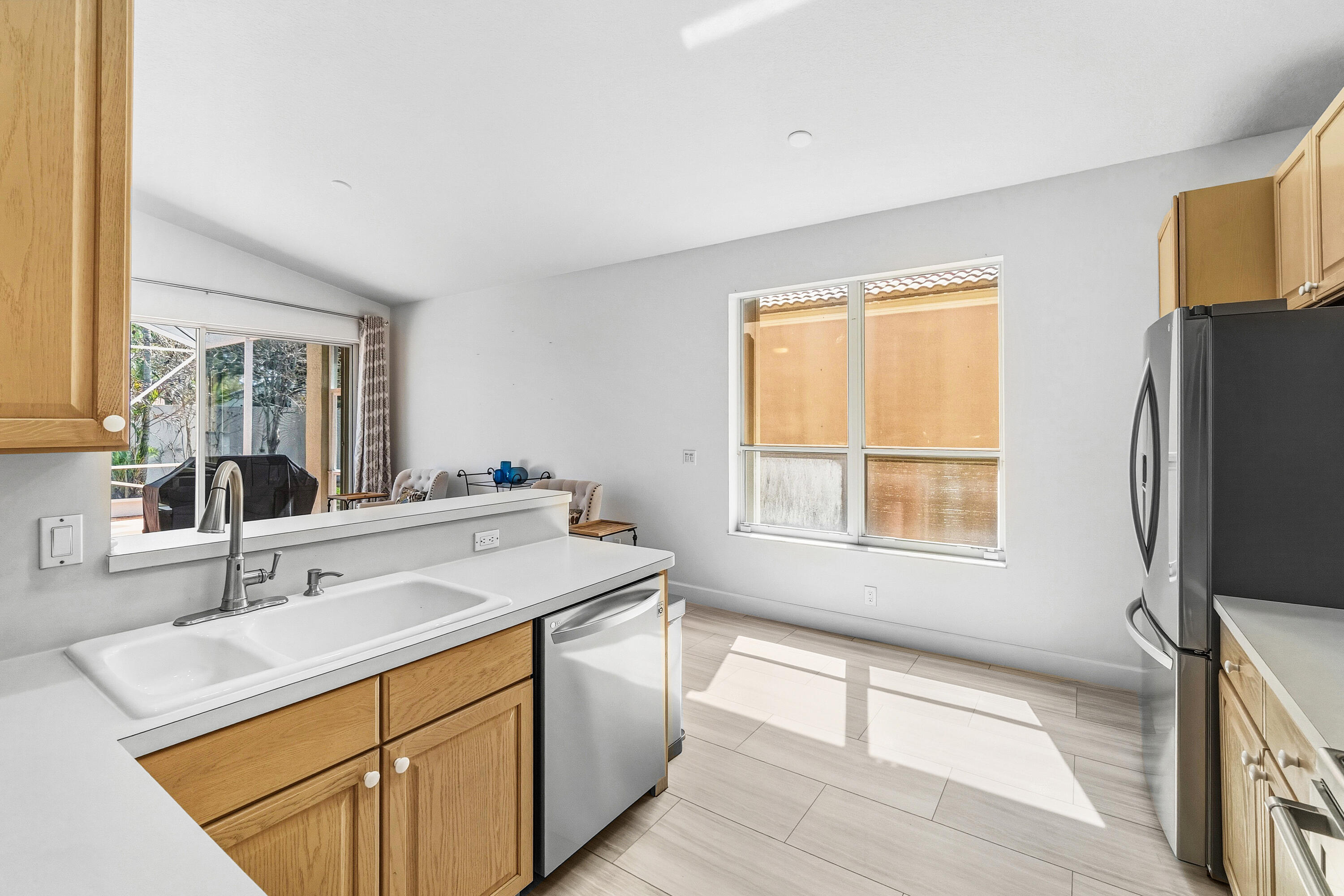 LAKES OF WESTCHESTER - Residential