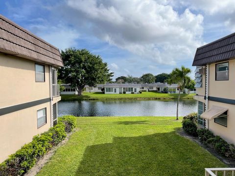 34 Brittany A Delray Beach FL 33446