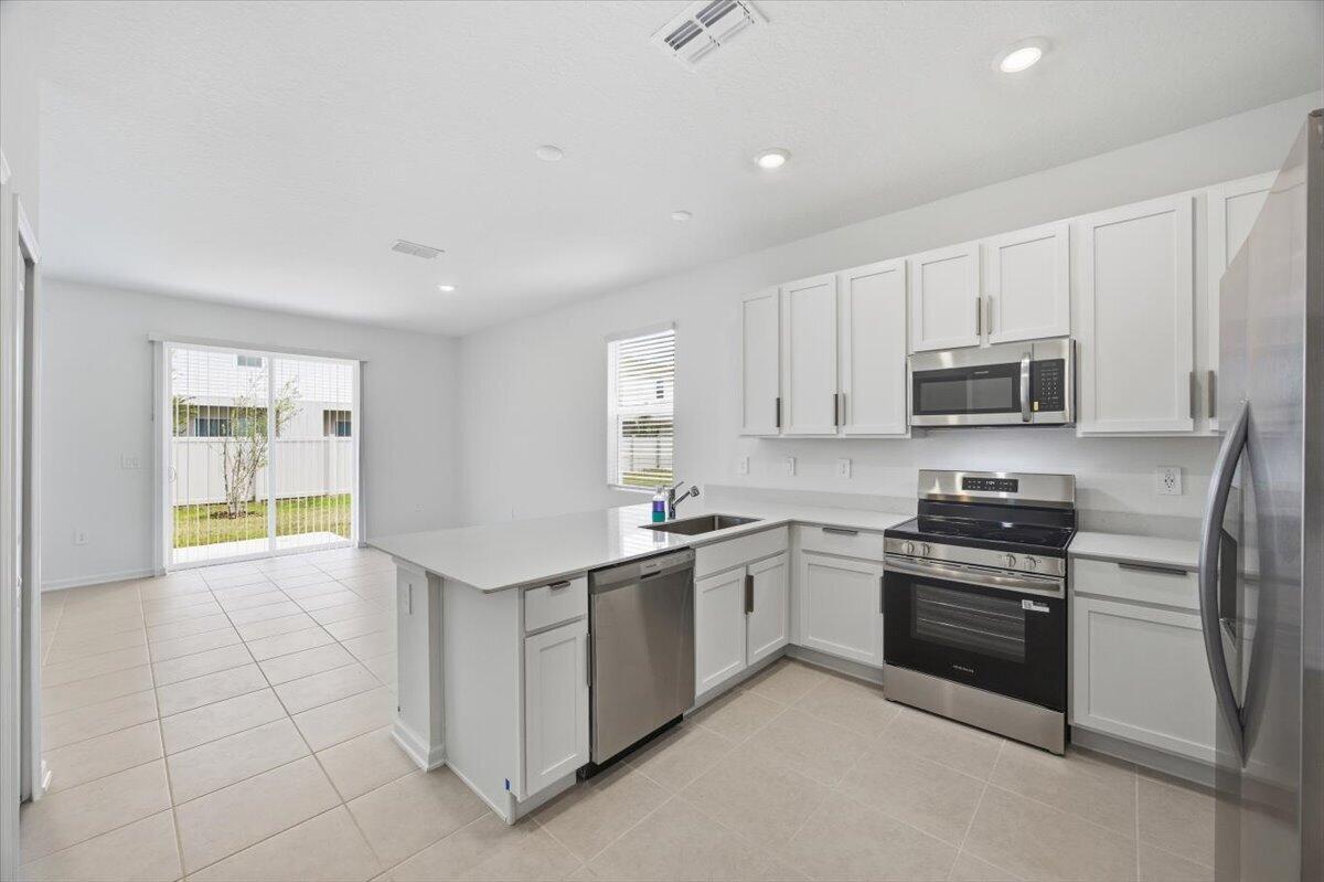 WESTVIEW POD A PHASE 3 - Residential Lease