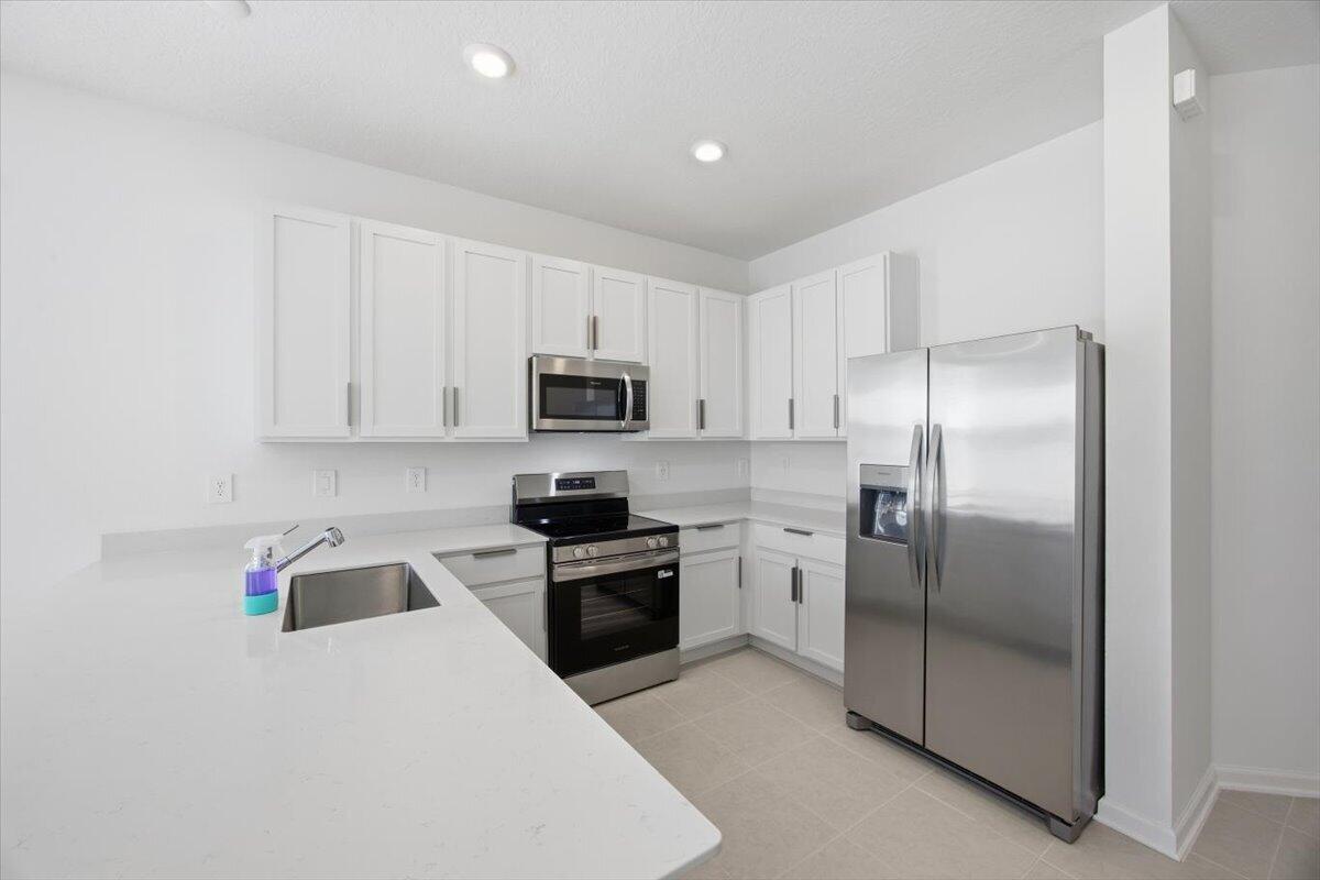 WESTVIEW POD A PHASE 3 - Residential Lease