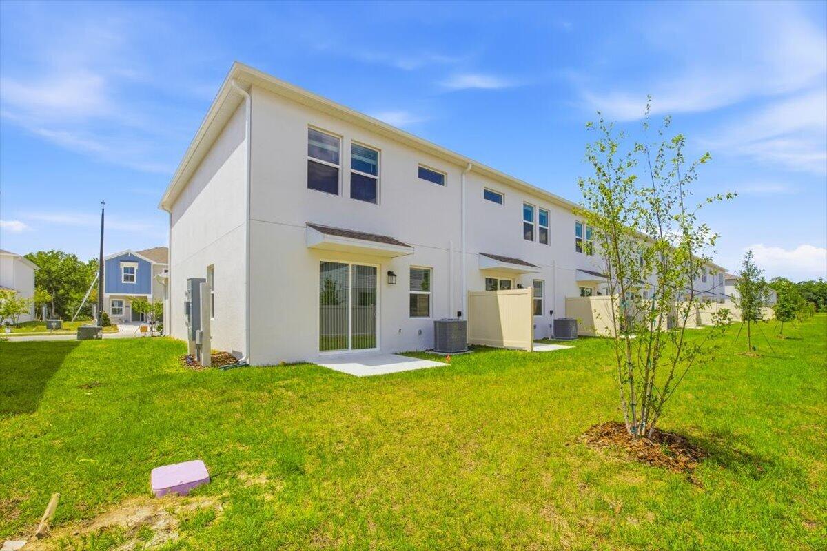 WESTVIEW POD A PHASE 3 - Residential Lease