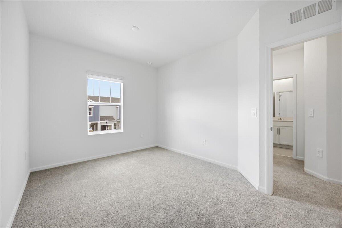 WESTVIEW POD A PHASE 3 - Residential Lease