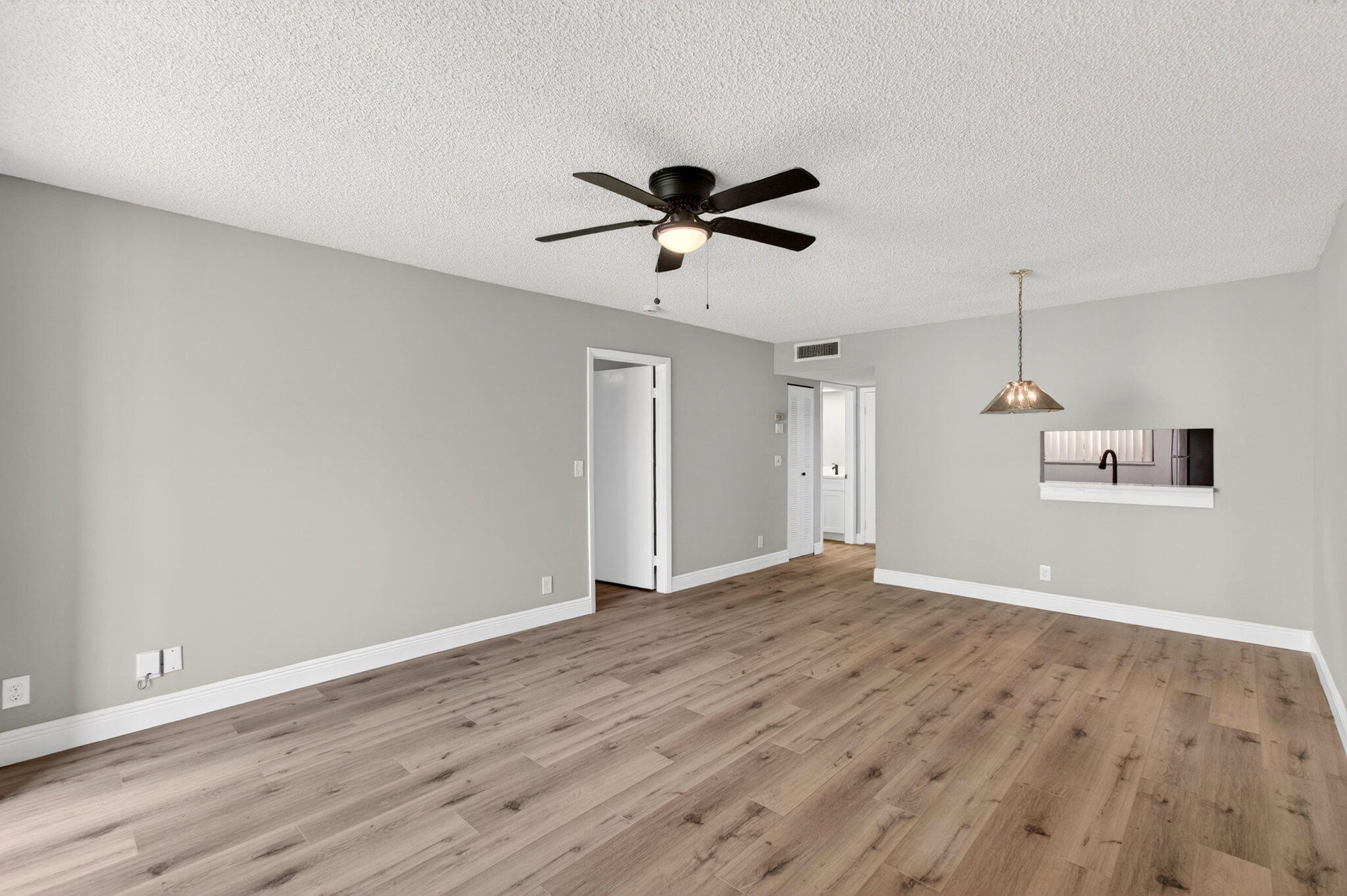 DOGWOOD CONDO - Residential