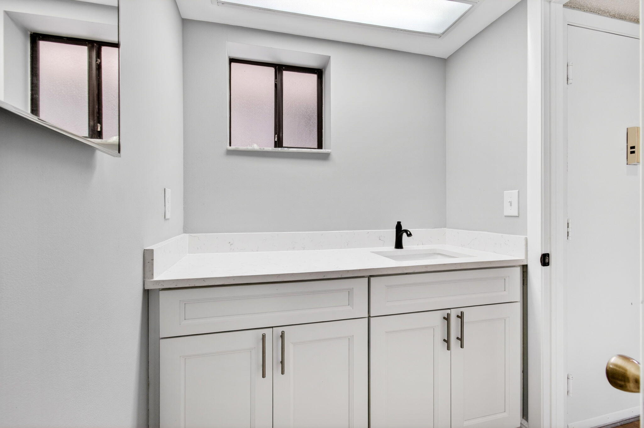 DOGWOOD CONDO - Residential