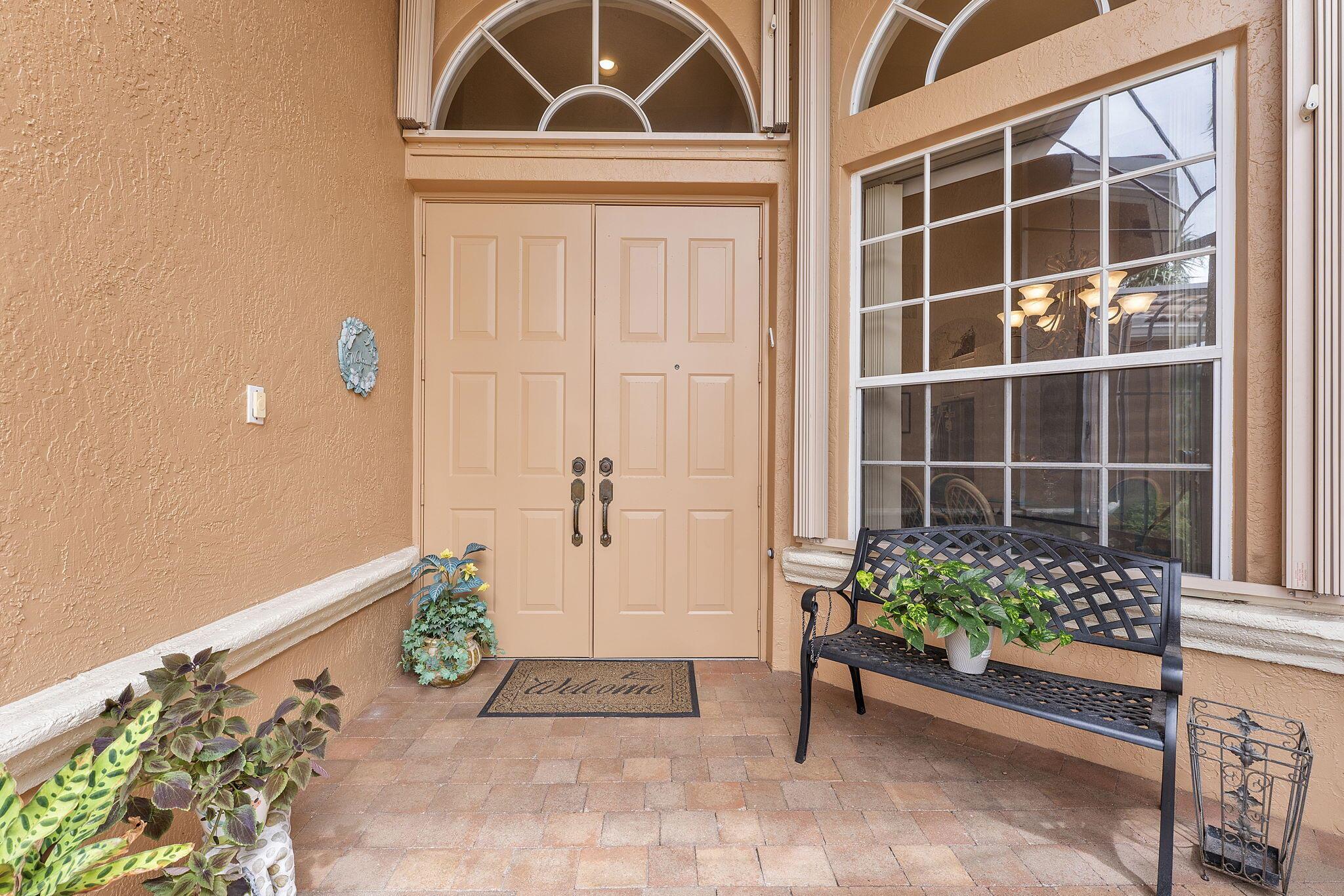 7381 Viale Michelangelo