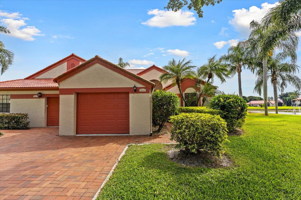 Photo of 7841 Lexington Club Blvd #B, Delray Beach, FL 33446 (MLS # R11159984)