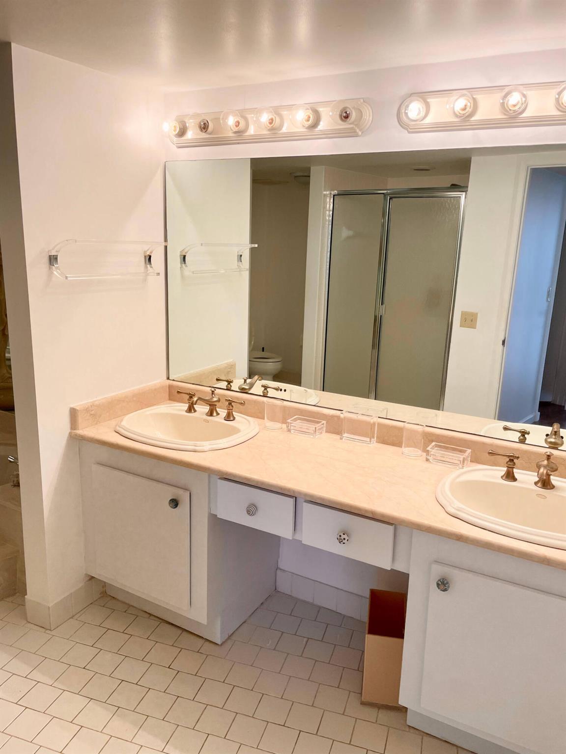 THIRTY-THREE SIXTY CONDO - Residential Lease